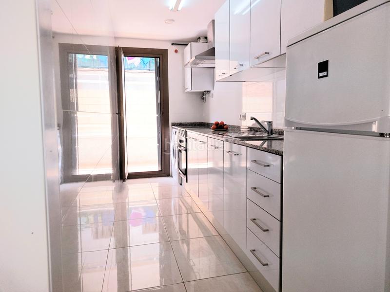 Foto 83edccac-c28c-4ca6-9062-27e99bbd1c63. Apartament a carrer de guillem de montcada 46 a Barenys Salou