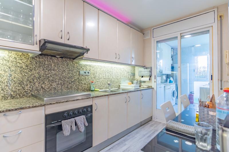 Foto e0cf35fb-829d-4e6c-9d25-f4584040a330. Planta baixa a carrer de l'ametlla de mar 10 a Centre Salou