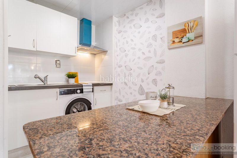 Foto 299a36e5-6fb1-4cda-a9de-145b3ec890a9. Apartament amb piscina a Mar i Camp - Platja dels Capellans Salou