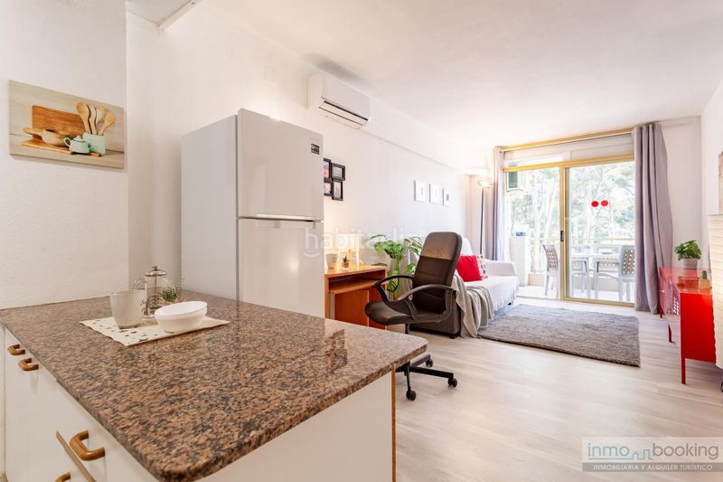 Foto 4ae4f9a3-8eea-4e05-aacc-f2f1ce216a93. Apartament amb piscina a Mar i Camp - Platja dels Capellans Salou