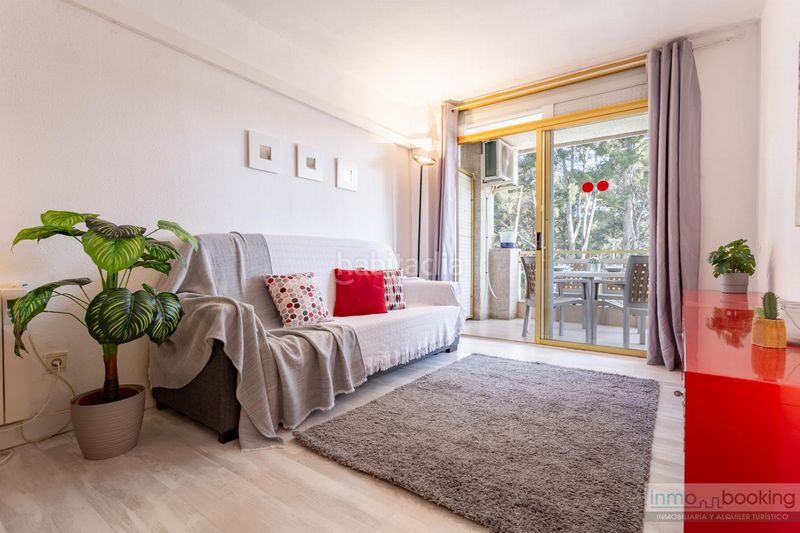 Foto 773c9bf6-d4ce-4308-b307-eb438dbadfb4. Apartament amb piscina a Mar i Camp - Platja dels Capellans Salou