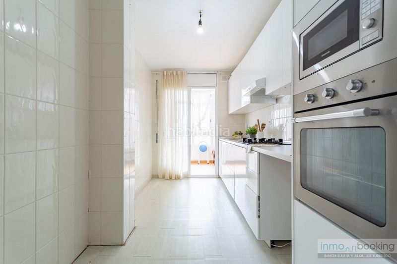 Foto 1d23a55f-1dbd-4fe6-a592-79d61827d58e. Apartament amb calefacció aparcament a Ponent Reus