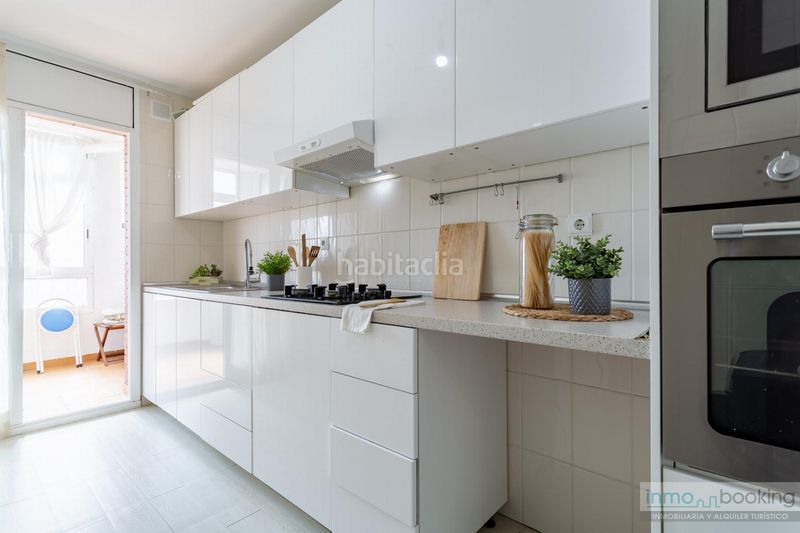Foto bc08ef76-2643-470f-962a-d7083fafc6c8. Apartament amb calefacció aparcament a Ponent Reus