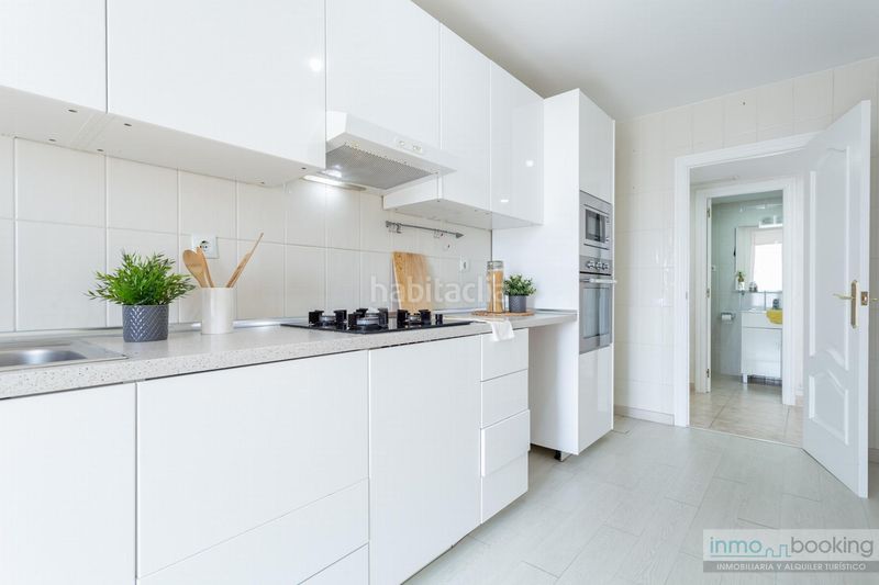 Foto cd67e504-6b52-4e09-a66e-0690f15c8598. Apartament amb calefacció aparcament a Ponent Reus