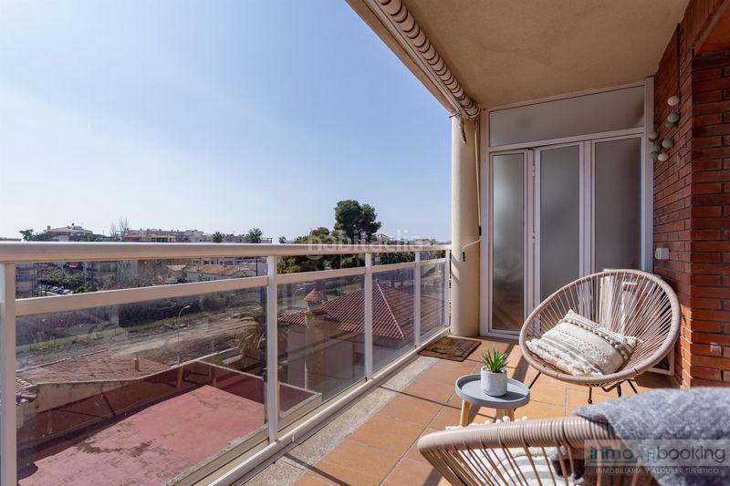 Foto f30e6423-45ed-4f2f-b8c2-cf8c127329de. Apartament amb calefacció aparcament a Ponent Reus