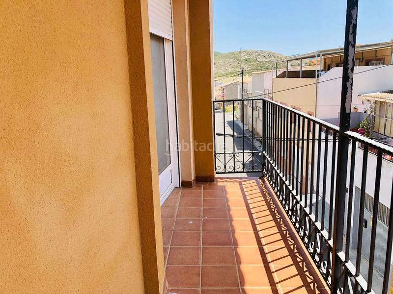 Foto 32ca6947-3ec8-444c-bd94-a09dc0abeeb8. Edificio se vende edificio en Cañada