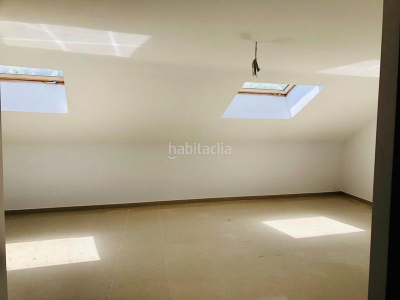 Foto a22b2af6-2bf8-4d80-adab-2eaef10dab0e. Edificio se vende edificio en Cañada