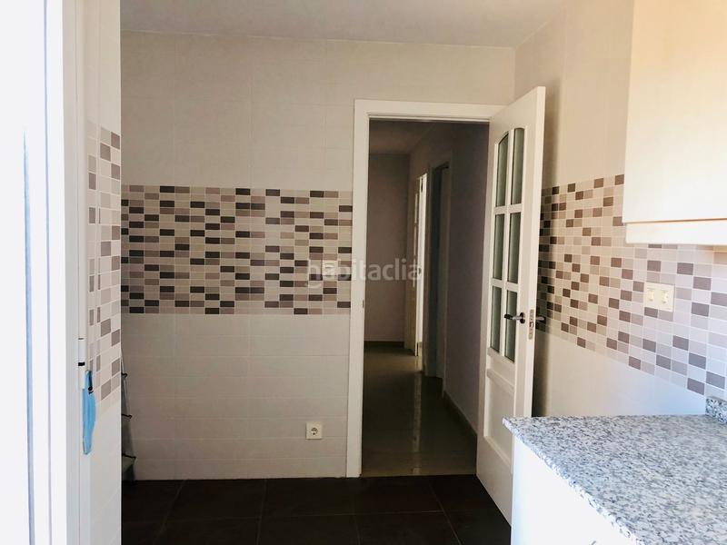 Foto c519d4f6-1d5d-4b39-a05d-fee3031c7525. Edificio se vende edificio en Cañada