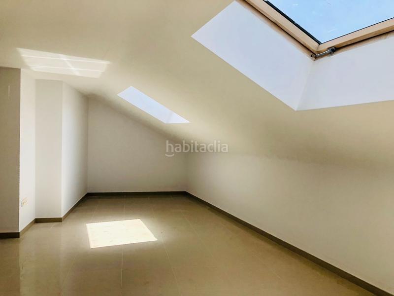 Foto ec4bc56d-4af2-4aee-81d2-fa1b30799f67. Edificio se vende edificio en Cañada