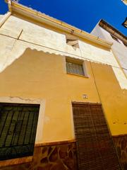 Masia a Biar. Se vende casa de pueblo en biar!