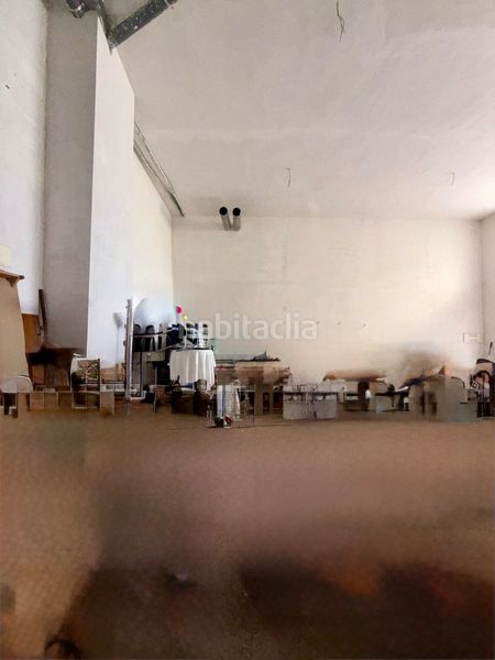 Foto e999ba64-bc6b-4b72-a92c-21c7ffcced70. Local comercial se vende local en El Mercado - Plaza de Toros Villena