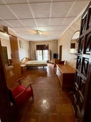 Casale in Biar. Se vende casa de pueblo y garaje en biar!