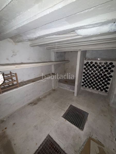 Foto 201c1069-a34d-45ba-a1b9-989566d71ef1. Masia amb calefacció a Onil