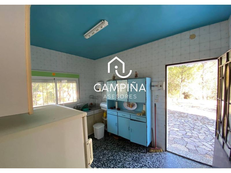Foto 99918a41-9535-49e8-8e44-bc7442829bfc. Masia a carretera navahermosa 1 a Beas