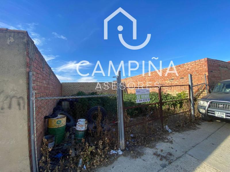 Foto b956a8b0-cc2e-4676-9937-c8d8c3a47ec8. Terreno residencial en calle ramon y cajal 60 solar en Beas