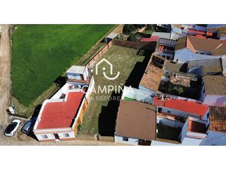 Terreny residencial  Calle pérez quintero. Solar en trigueros