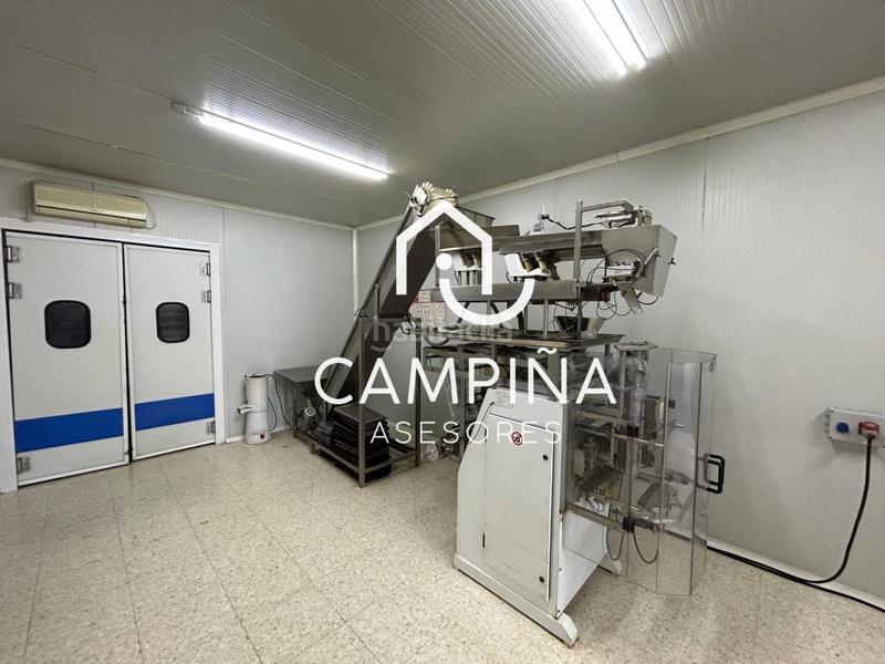 Foto 4aee5085-b786-4237-b4bc-31ae8e4de0af. Miete fabrikhalle in estación 2 in Beas