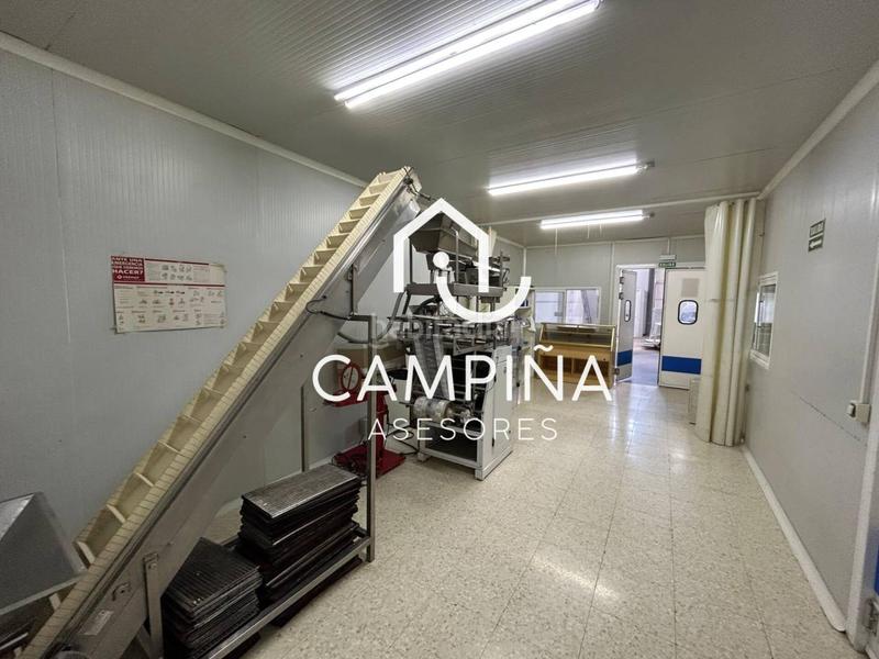 Foto 6e444644-f87f-46b1-9aec-71d33b340b18. Miete fabrikhalle in estación 2 in Beas