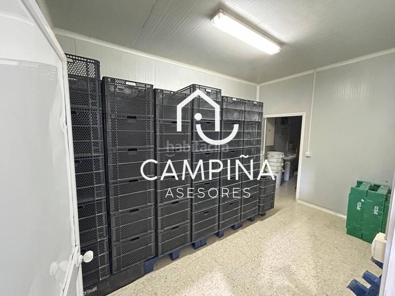 Foto a49dd822-665d-43c8-b27e-e64e60b36e0e. Miete fabrikhalle in estación 2 in Beas