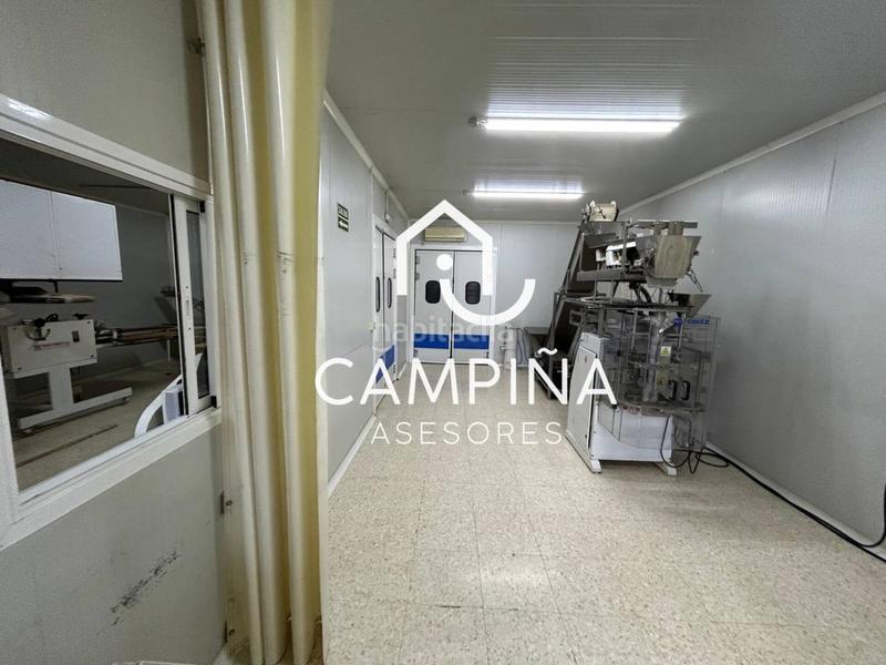 Foto fa15d688-aa3c-4b92-bdef-ae9953c89310. Miete fabrikhalle in estación 2 in Beas