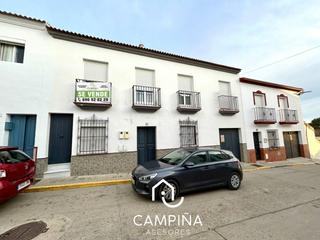 Casa a Cervantes 88. Venta de casa y piso en beas