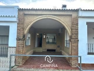 Casa  Virgen de la cinta. Casa en clarines, beas huelva