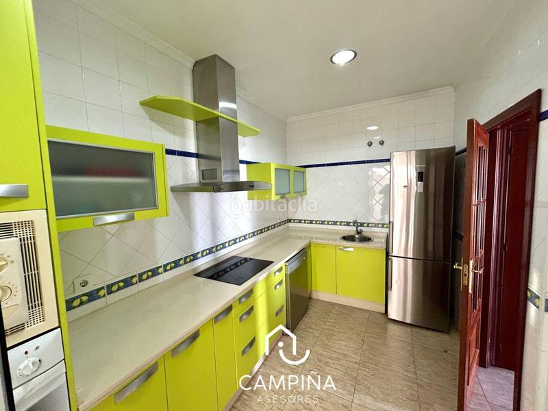 Foto df26372e-ca2d-49d6-8548-5c970592f489. Casa adosada casa en Trigueros