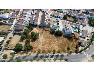 Solar industrial a Blas infante 1021. Solar urbano en venta