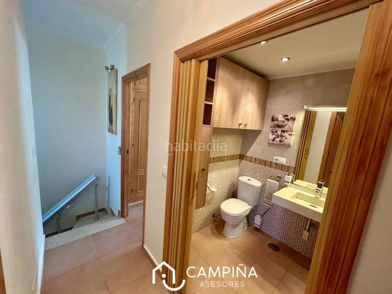 Foto d99c495f-4bbe-41b8-a9e6-2b6c6b42d3fd. Casa adossada amb piscina a Trigueros