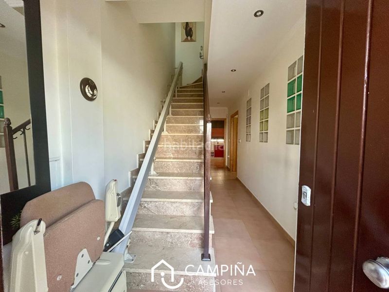 Foto e2ea3cdb-5c41-4279-ab1e-2d462d55c3c0. Casa adossada amb piscina a Trigueros