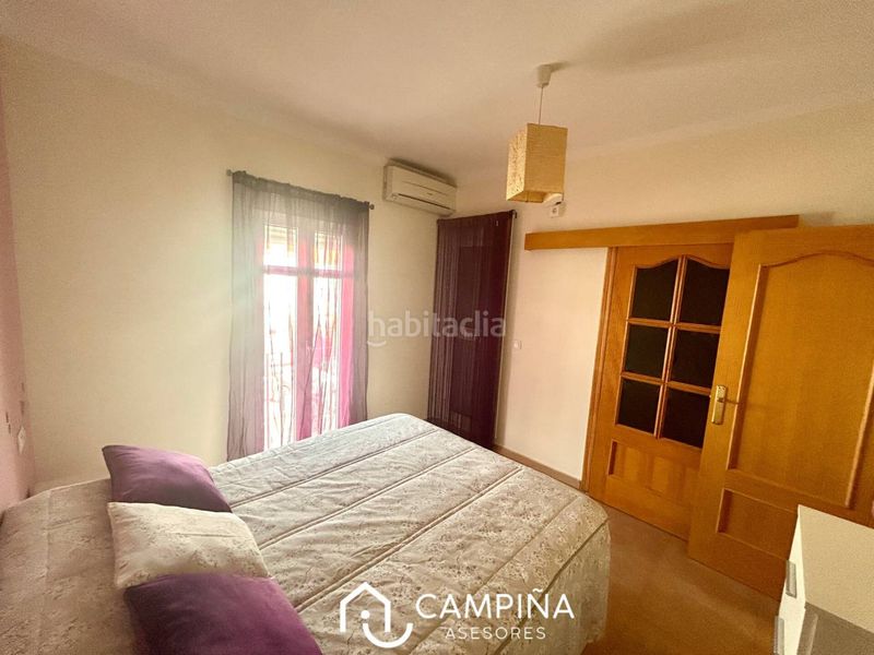 Foto e5268bb3-0b06-4195-b8e1-9a7351d1b41d. Casa adossada amb piscina a Trigueros