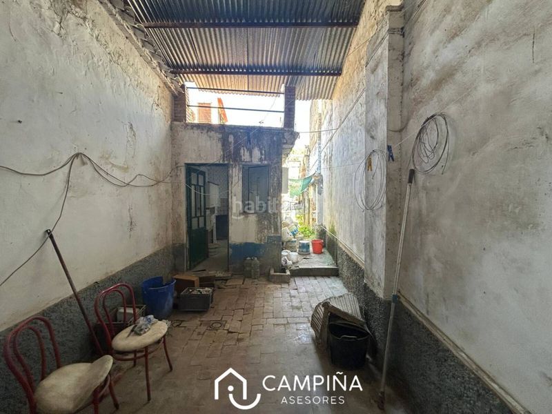 Foto 65dda2e2-17dc-4f17-be59-3e0f80d1c621. Casa  para reformar en Beas