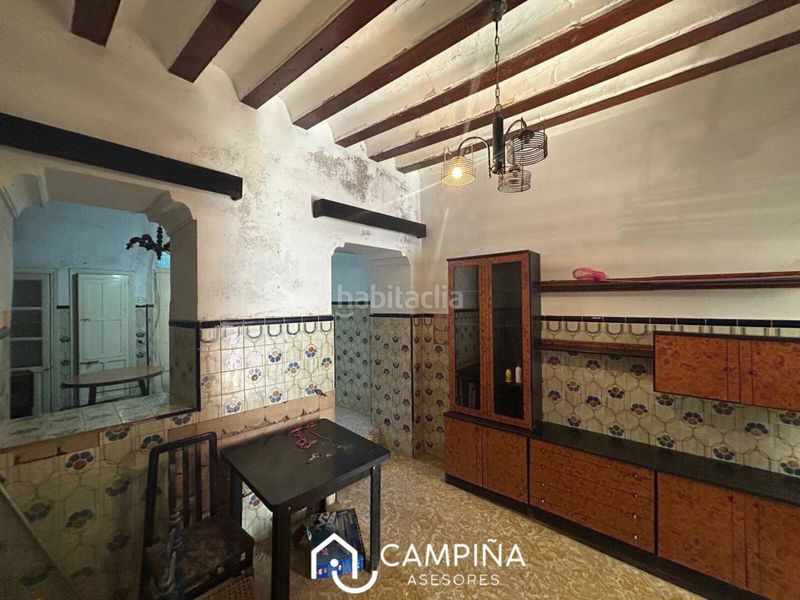 Foto a0312907-ca7e-4c07-b6c1-5a4a35a3aa31. Casa  para reformar en Beas