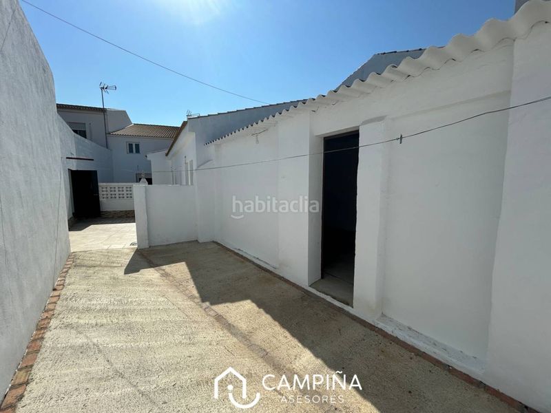 Foto 53de9007-ca4e-4c93-9a64-78bc9dd7ccf0. Casa amb aparcament a Beas