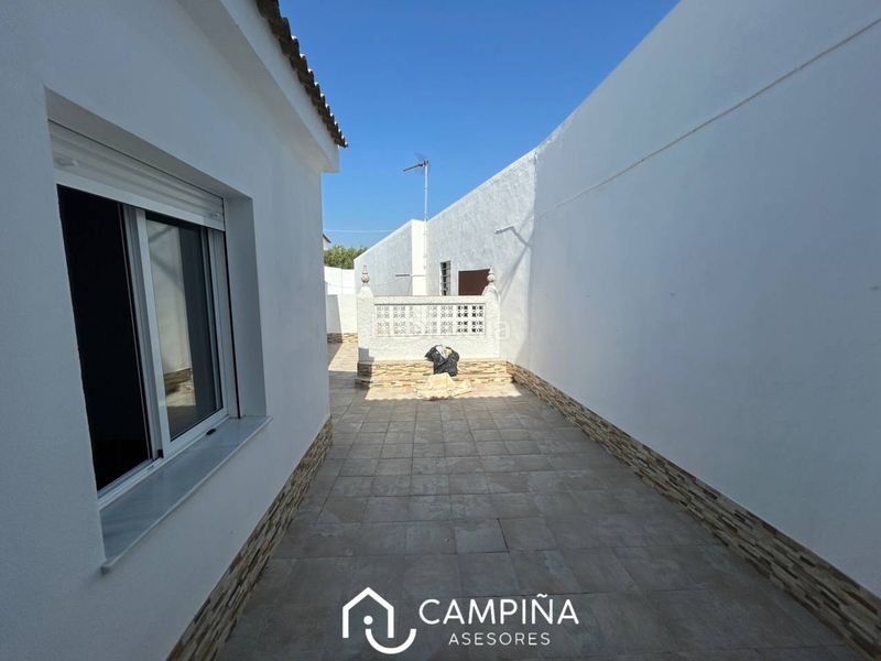 Foto 94b0aabb-1c3c-4ed3-af27-f875c541d77d. Casa amb aparcament a Beas