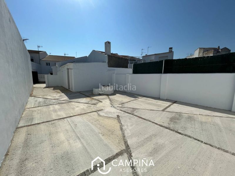 Foto a276e8a2-2f46-43c1-a1ae-ddae78fd4783. Casa amb aparcament a Beas