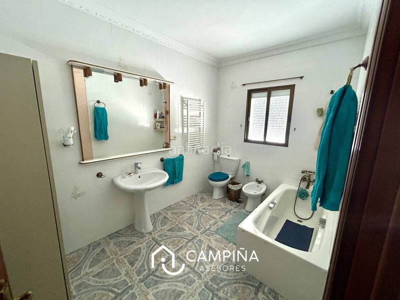 Foto 6aa3e125-cfa8-4757-a600-76aa0ff784b6. Casa amb aparcament a Trigueros