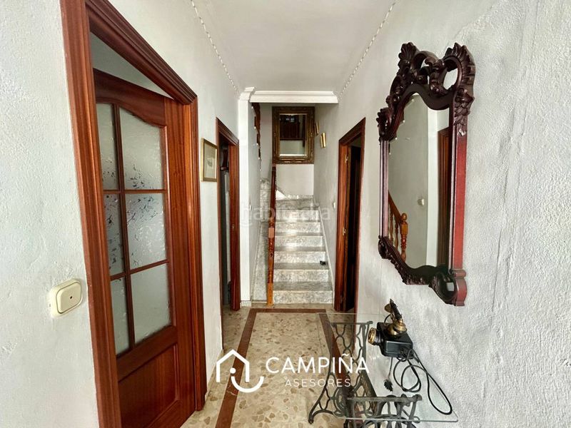 Foto b402e028-a196-48ae-8b48-ed425d9cfa1d. Casa amb aparcament a Trigueros