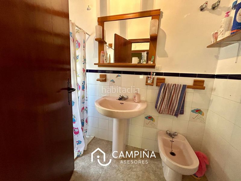 Foto f117d4a4-f280-4ddf-a2a8-877333184ac0. Masia amb piscina a Trigueros