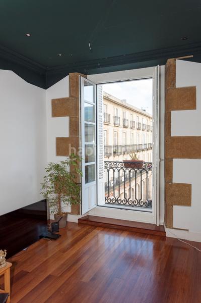 Foto dd2b8fa1-a86a-44c6-af66-3820c7124a67. Lloguer pis amb calefacció a Casco Viejo Bilbao