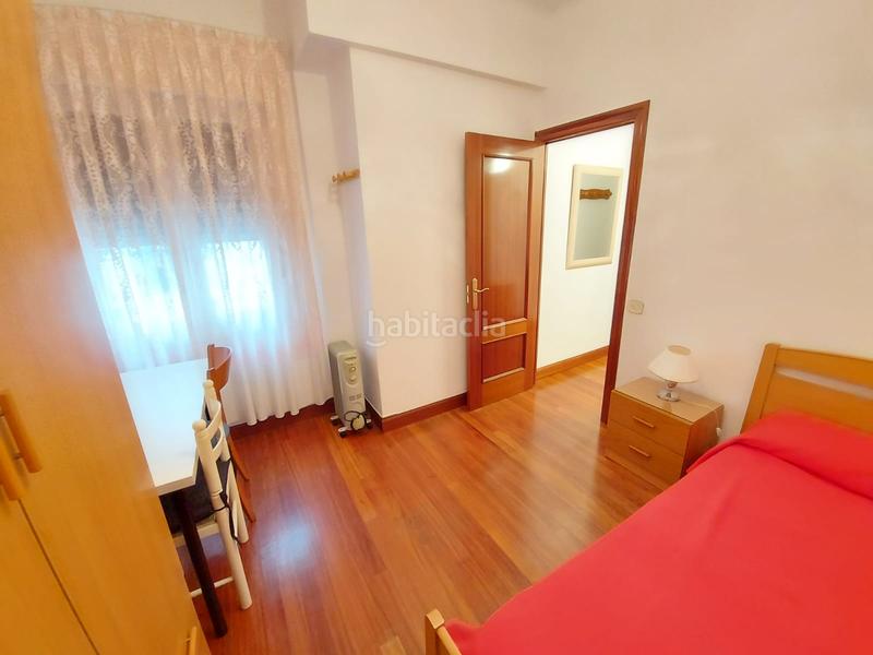 Foto 2101dca4-36f6-453f-8eaa-6f484dd40be0. Rent flat with heating in Zabalburu Bilbao