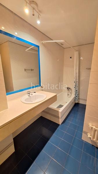 Foto 69b1ec3c-fe3f-412d-a32d-2d4cd5d99873. Alquiler piso campo volantin, 3 dormitorios. 2 baños . garaje en Bilbao