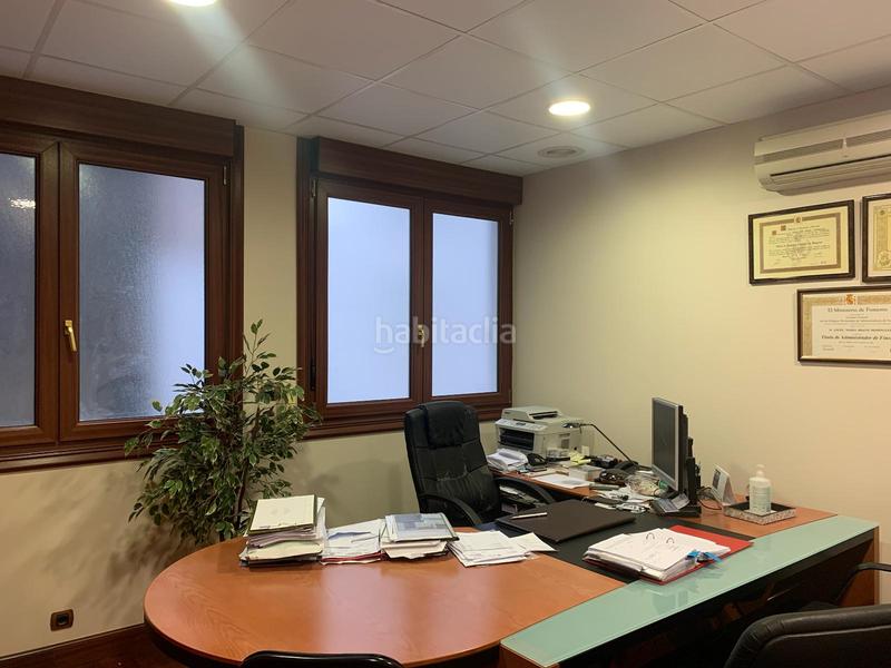 Foto 2b7bc3f6-8c24-46eb-a3dc-49612fb803e9. Location bureau avec chauffage dans Zona Indautxu Bilbao