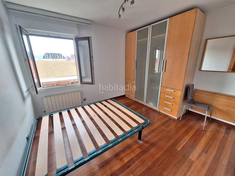 Foto cb3cd7d8-3c3f-4508-ab5a-6ba7700e1050. Piso  exterior 2 habs reformado 5º sin ascensor en Bilbao