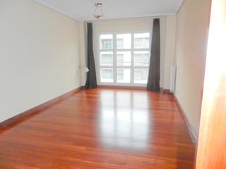 Location Appartement  Antonio de trueba kalea. Alquiler para larga estancia