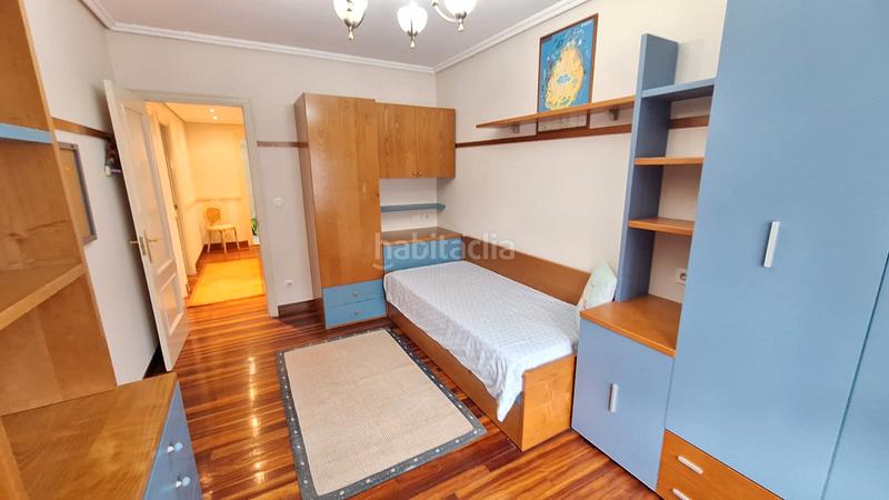 Foto 0da2a731-cac3-4a8b-9960-a076cd4ddd8e. Rent flat with heating parking in Basurtu Bilbao