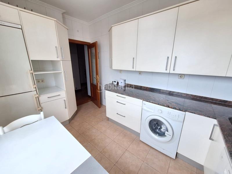 Foto 71a594ee-6200-40a4-a2c5-f6f2590a75c2. Rent flat with heating in Basurtu Bilbao