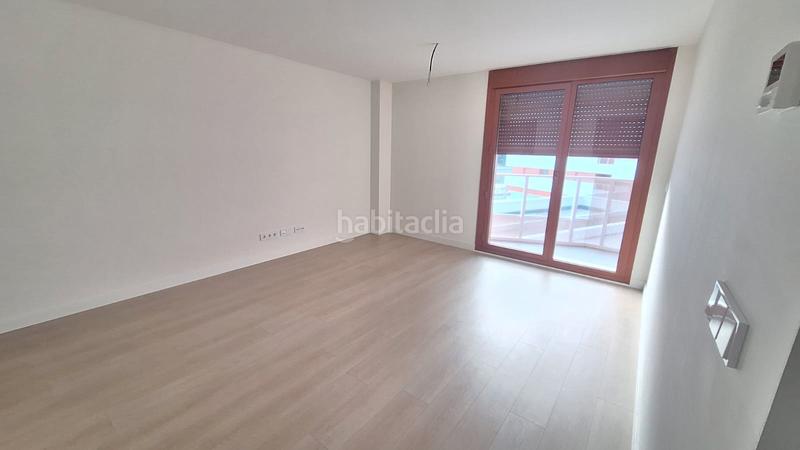 Foto 057858eb-ae3d-4b20-a1f5-ddb9729c1a88. Rent apartment with heating parking in San Pedro de Deusto - La Ribera Bilbao
