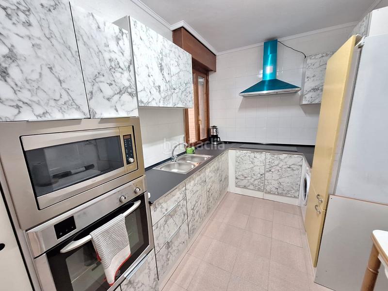 Foto 9059bcb7-5695-4b2d-8ecb-a48372a89fb7. Location appartement avec chauffage dans Basurtu Bilbao