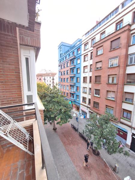 Foto 7856d94f-0eb4-4e71-ba24-cf223a08cba3. Miete etagenwohnung mit heizung in Basurtu Bilbao